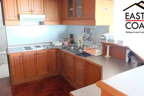 Condominio de 4 dormitorios en Pattaya, Tailandia № 213542 - foto 10