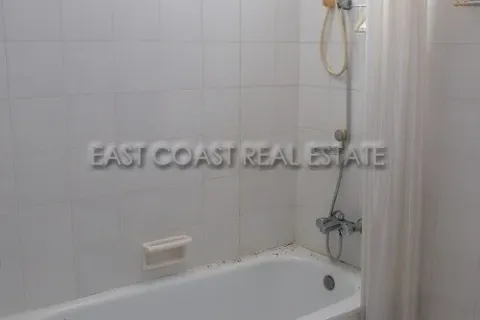 Condominio de 4 dormitorios en Pattaya, Tailandia № 213542 - foto 15