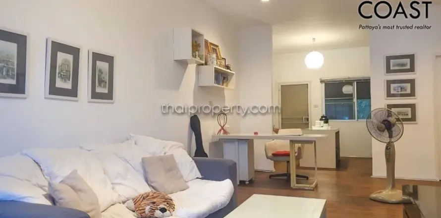 Casa de 2 dormitorios en Pattaya, Tailandia № 213539