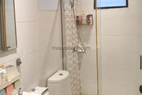 Casa de 2 dormitorios en Pattaya, Tailandia № 213539 - foto 9
