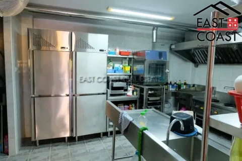 Local comercial en Jomtien Beach, Pattaya, Tailandia № 213536 - foto 10
