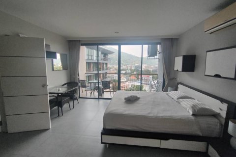 Condo in Kathu, Thailand, 2 bedrooms  № 140261 - photo 3