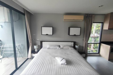 Condo in Kathu, Thailand, 2 bedrooms  № 140261 - photo 8