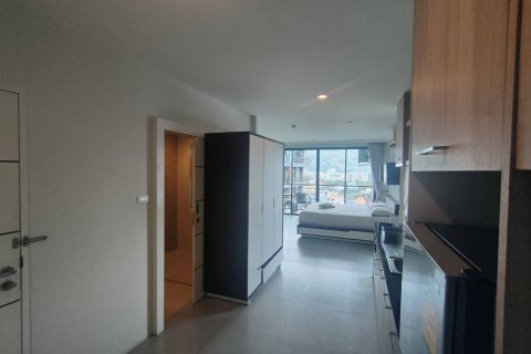 Condo in Kathu, Thailand, 2 bedrooms  № 140261 - photo 9