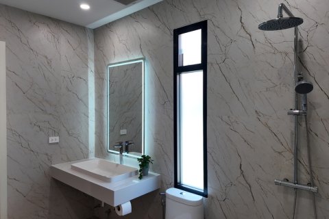 Villa in Pattaya, Thailand 3 bedrooms № 164041 - photo 20