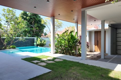 Villa in Pattaya, Thailand 3 bedrooms № 164041 - photo 9