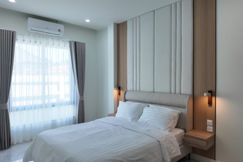 Villa in Pattaya, Thailand 3 bedrooms № 164041 - photo 25