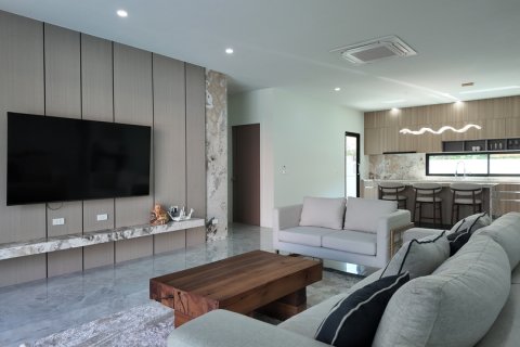 Villa in Pattaya, Thailand 3 bedrooms № 164041 - photo 12