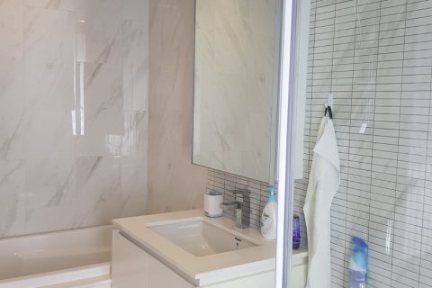 Condo in Watthana, Bangkok, Thailand, 2 bedrooms  № 159418 - photo 18