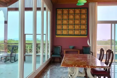 House in Pattaya, Thailand 4 bedrooms № 159419 - photo 5