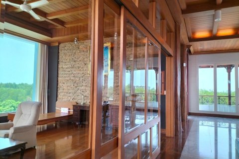 House in Pattaya, Thailand 4 bedrooms № 159419 - photo 16