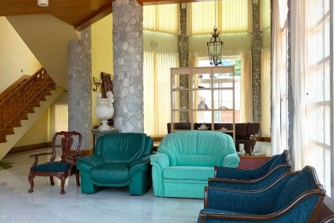 House in Pattaya, Thailand 4 bedrooms № 159419 - photo 7