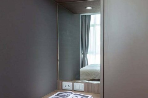 Condo à Bang Rak, Bangkok, Thaïlande, 2 chambres № 159417 - photo 13