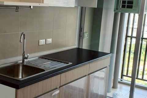 Studio in the Condo in Huai Khwang, Bangkok, Thailand № 136428 - photo 5