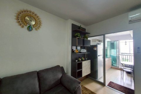 Studio in the Condo in Huai Khwang, Bangkok, Thailand № 136428 - photo 1