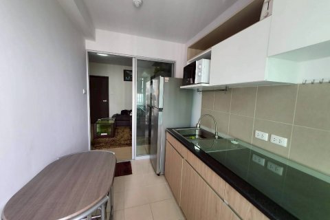 Studio in the Condo in Huai Khwang, Bangkok, Thailand № 136428 - photo 4