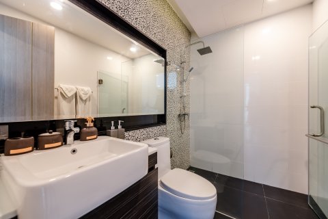 Studio dans le Condo à Kathu, Thaïlande  № 136429 - photo 3