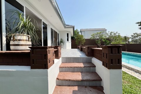Villa in Hua Hin, Thailand 3 bedrooms № 174050 - photo 7