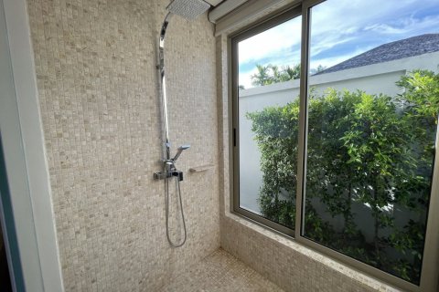 House in Bang Tao, Thailand 3 bedrooms № 3940 - photo 19