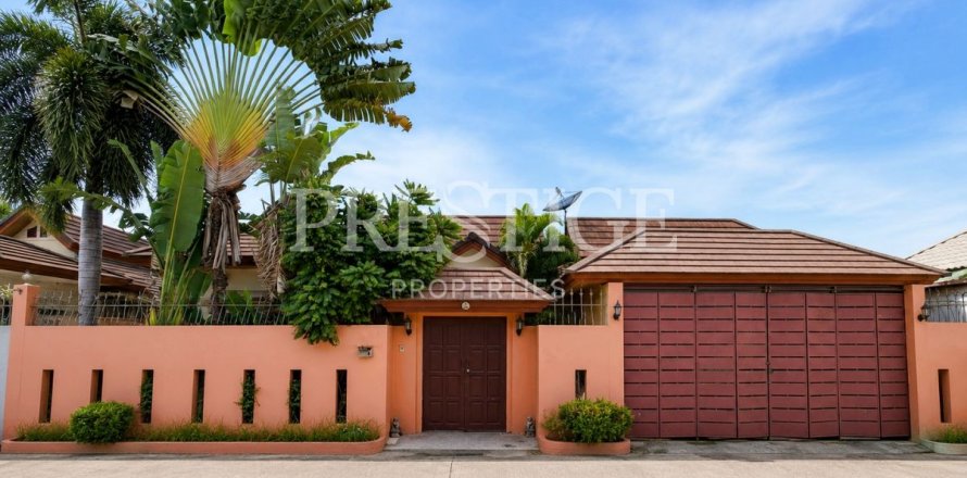 Haus in Pattaya, Thailand 3 Schlafzimmer № 220704