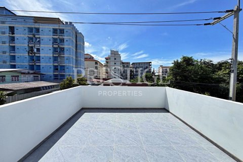 Haus in Pattaya, Thailand 6 Schlafzimmer № 220703 - Foto 28