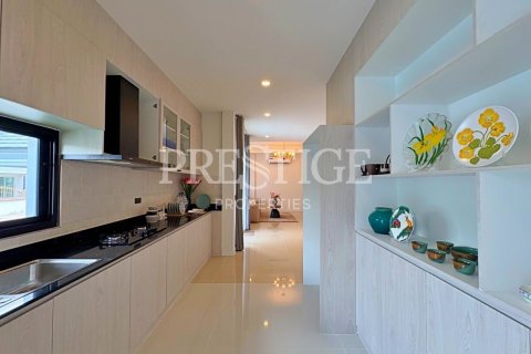 Haus in Pattaya, Thailand 3 Schlafzimmer № 220700 - Foto 8