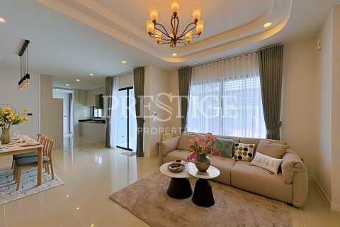 Haus in Pattaya, Thailand 3 Schlafzimmer № 220700 - Foto 2