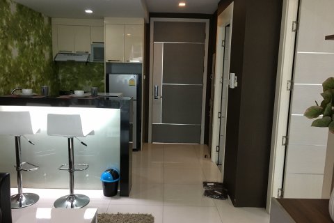 Студия в кондо в Паттайе, Таиланд № 145876 - фото 4