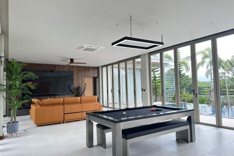 Villa in Phuket, Thailand 3 bedrooms № 166262 - photo 4