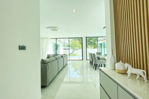 Villa in Phuket, Thailand 3 Schlafzimmer № 166262 - Foto 30