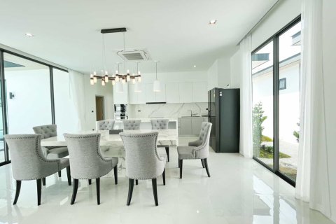 Villa à Phuket, Thaïlande 5 chambres № 166259 - photo 9