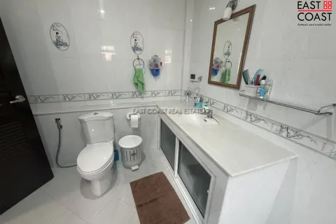 Casa de 3 dormitorios en Pattaya, Tailandia № 212281 - foto 7