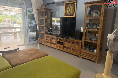 Casa de 3 dormitorios en Pattaya, Tailandia № 212281 - foto 5