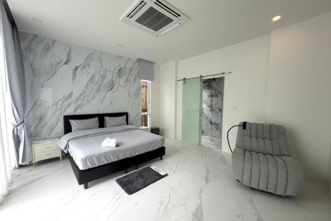 Villa in Hua Hin, Thailand 6 Schlafzimmer № 233693 - Foto 8