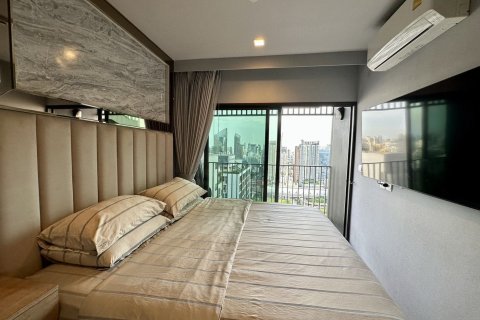 Studio in the Condo in Ratchathewi, Bangkok, Thailand  № 158305 - photo 5