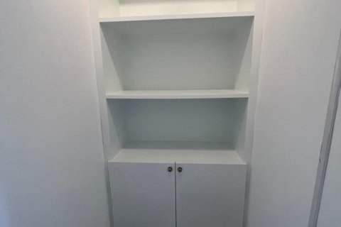 Condo à Watthana, Bangkok, Thaïlande, 2 chambres  № 133990 - photo 10