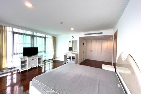 Condo à Watthana, Bangkok, Thaïlande, 2 chambres  № 133990 - photo 18