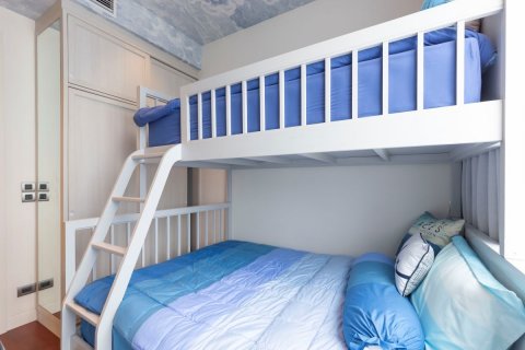 Condo à Watthana, Bangkok, Thaïlande, 2 chambres  № 133993 - photo 13