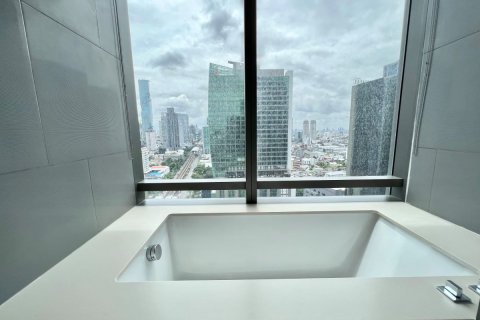 Кондоминиум с 2 спальнями в Банг Раке, Бангкок, Таиланд № 133994 - фото 22