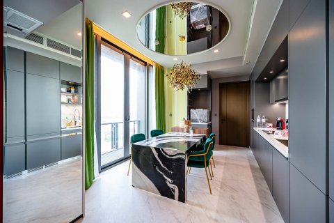 Condo à Watthana, Bangkok, Thaïlande, 2 chambres  № 133992 - photo 8