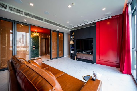 Condo à Watthana, Bangkok, Thaïlande, 2 chambres  № 133992 - photo 9