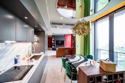 Condo à Watthana, Bangkok, Thaïlande, 2 chambres  № 133992 - photo 4