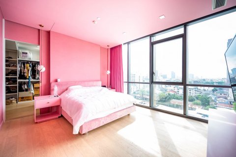 Condo à Watthana, Bangkok, Thaïlande, 2 chambres  № 133992 - photo 5