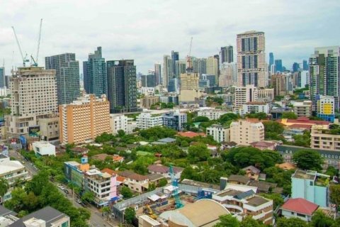 Кондоминиум с 2 спальнями в Ваттхане, Бангкок, Таиланд № 133996 - фото 5