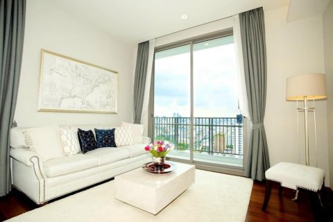 Кондоминиум с 2 спальнями в Ваттхане, Бангкок, Таиланд № 133996 - фото 1