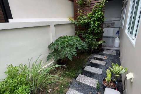 House in Kathu, Thailand 4 bedrooms № 141182 - photo 3
