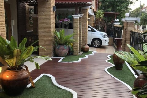 House in Prawet, Bangkok, Thailand 6 bedrooms № 141188 - photo 3