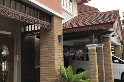 House in Prawet, Bangkok, Thailand 6 bedrooms № 141188 - photo 2
