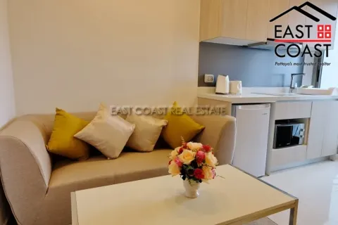 Condominio de 1 dormitorio en Pattaya, Tailandia № 212663 - foto 2