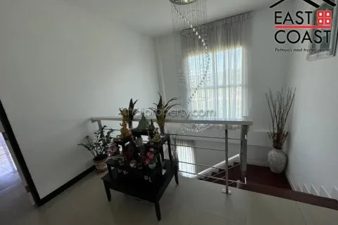 Casa de 5 dormitorios en Pattaya, Tailandia № 212662 - foto 24